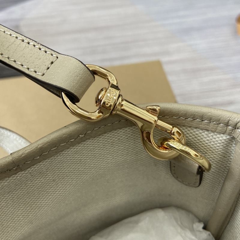 Gvc*1 tote bags